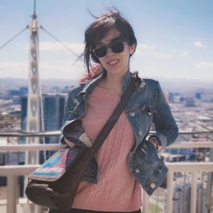 Meet your Posher, Andrea